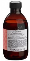 Davines Alchemic shampoo for natural and coloured hair (Оттеночный шампунь «Алхимик» для натуральных и окрашенных волос, красный), 280 мл