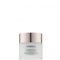 GIGI Vitamin E Hydratant SPF-20 For Oily & Large Pore Skin (Крем увлажняющий для жирной кожи SPF 20)