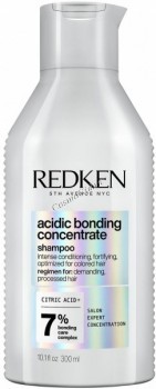 Redken Acidic Bonding Concentrate shampoo (Шампунь для интенсивного ухода за химически поврежденными волосами)