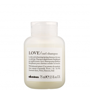 Davines Essential Haircare New Love Curl shampoo (Шампунь для усиления завитка)