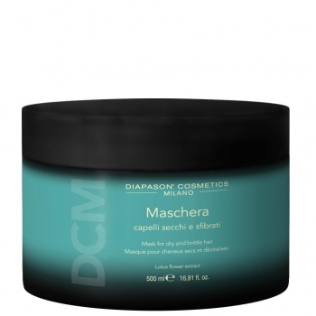 Lisap DCM Mask for Dry and Brittle Hair (Восстанавливающая маска для сухих истощенных волос с экстрактом цветов лотоса)